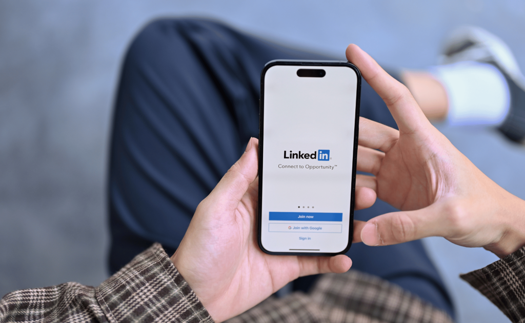 11 tips to make sure your LinkedIn profile stands out
